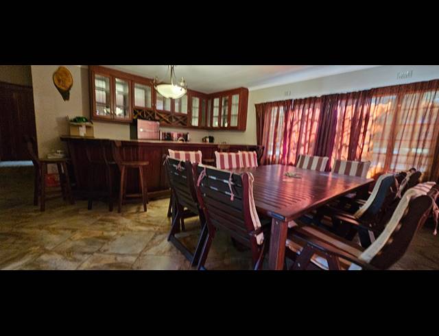 5 BEDROOM FREESTANDING FOR SALE IN SAFARI GARDENS